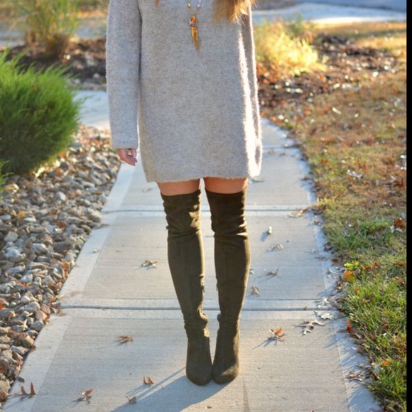 Chase + Chloe Shoes - Chase+Chloe olive green boots